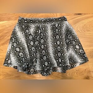 🖤 Show Me Your MuMu Snakeskin Shorts 🖤